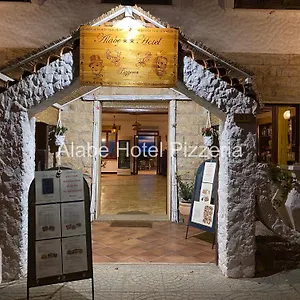 https://alabe-hotel.in-sardinia.net